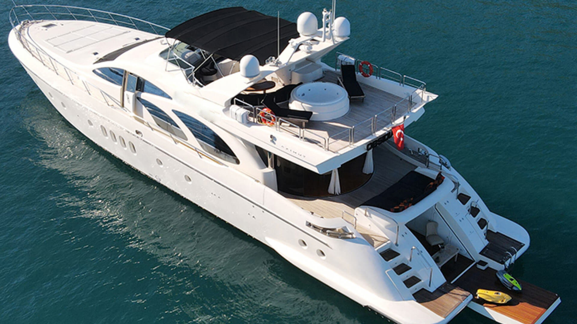 Antalya Tekne Tatili Delux Motoryat Azimut 30 Metre 4 Kabin