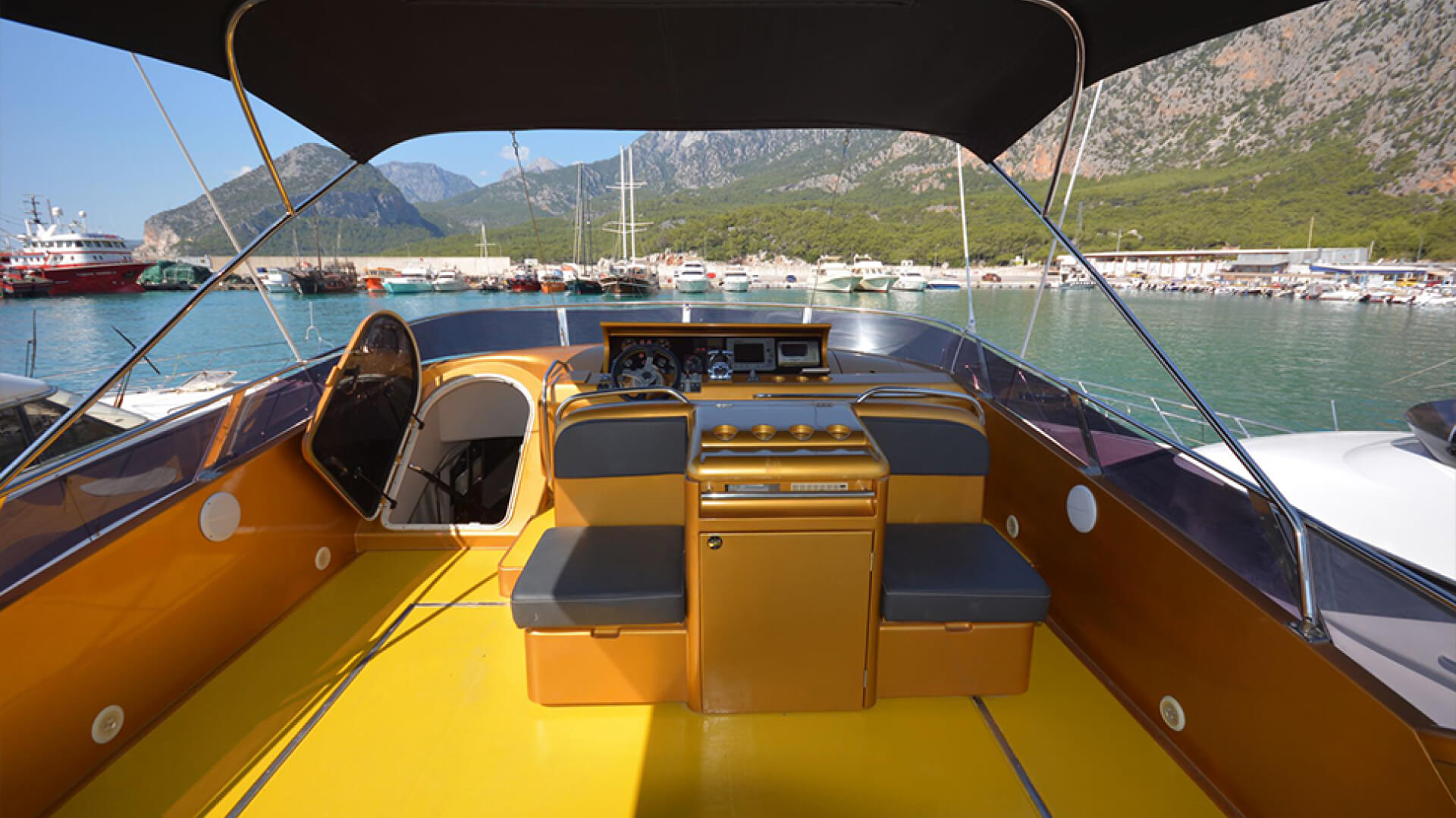 Antalya Motoryat Kiralama 4 Kabin 24 Metre