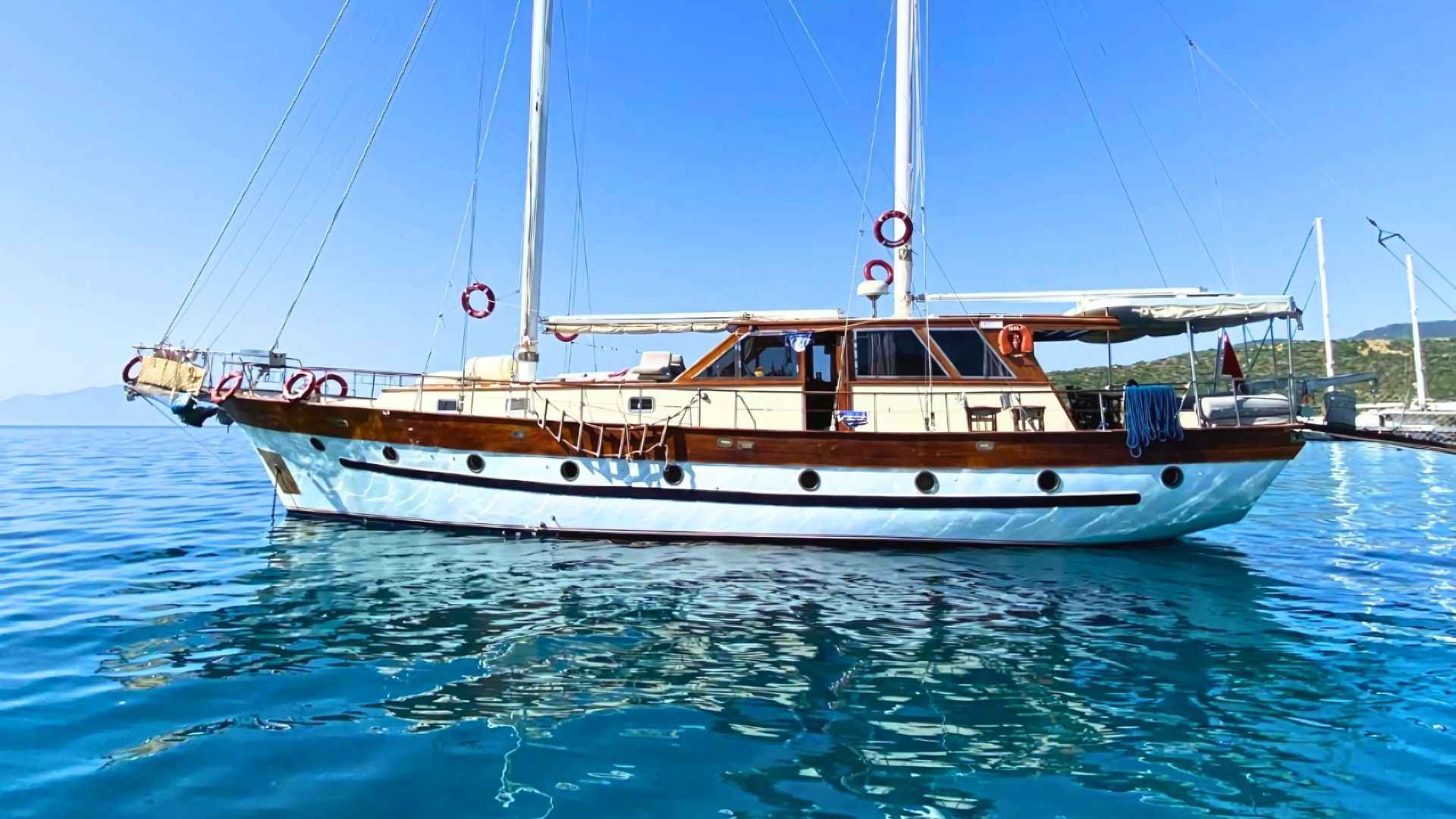 Göcek Lux Gulet 6 Kabin 23 Metre Mavi Yolculuk Tatili