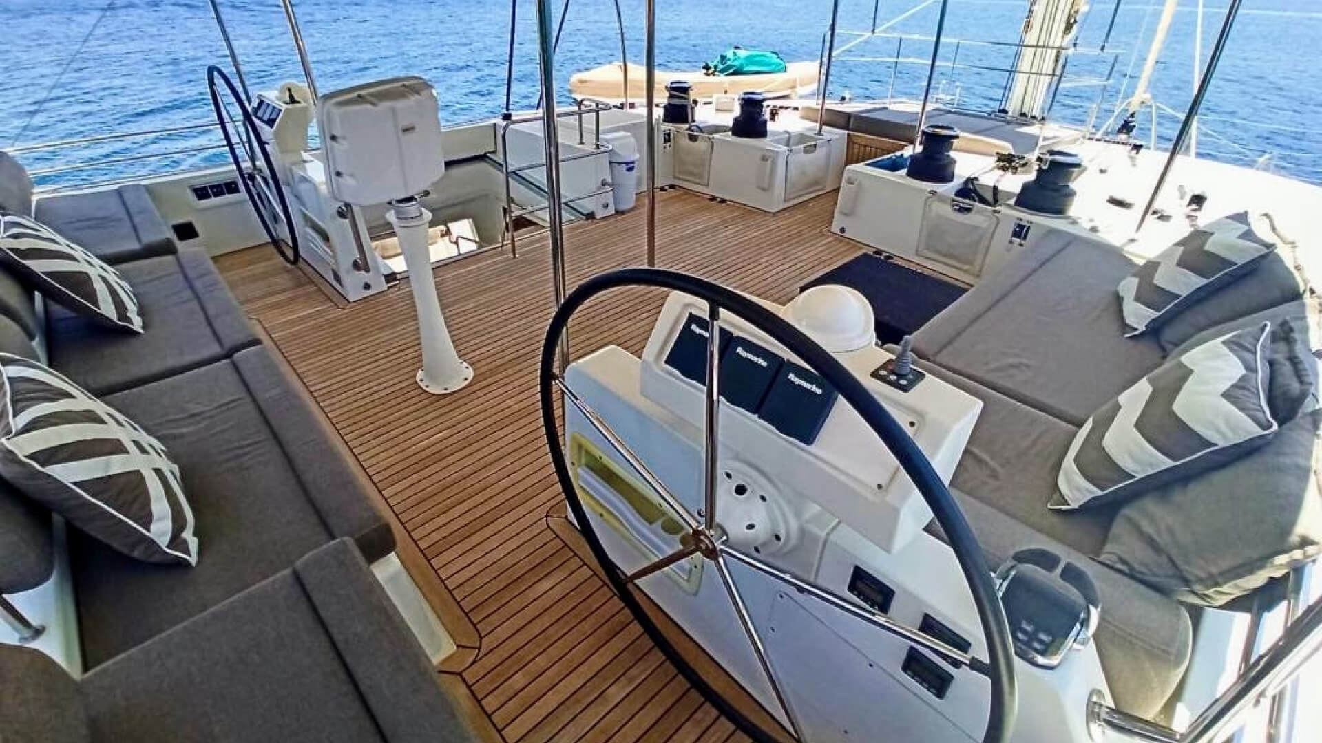 Bodrum Katamaran Kiralama  Lagoon 620 - 5 kabin 19 Metre
