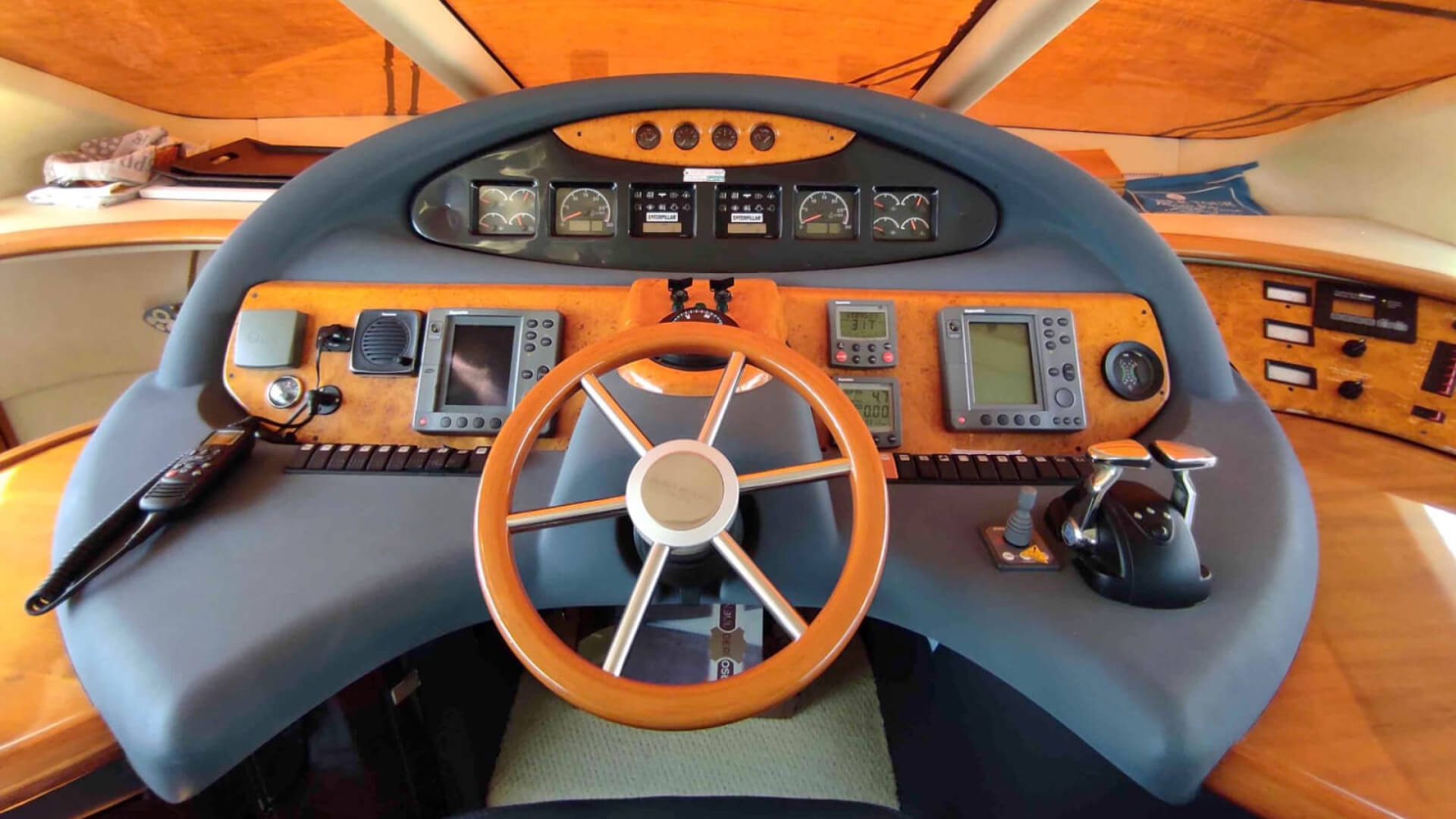 Bodrum Delux Motoryat Azimut 55 - 3 Kabin 17 Metre