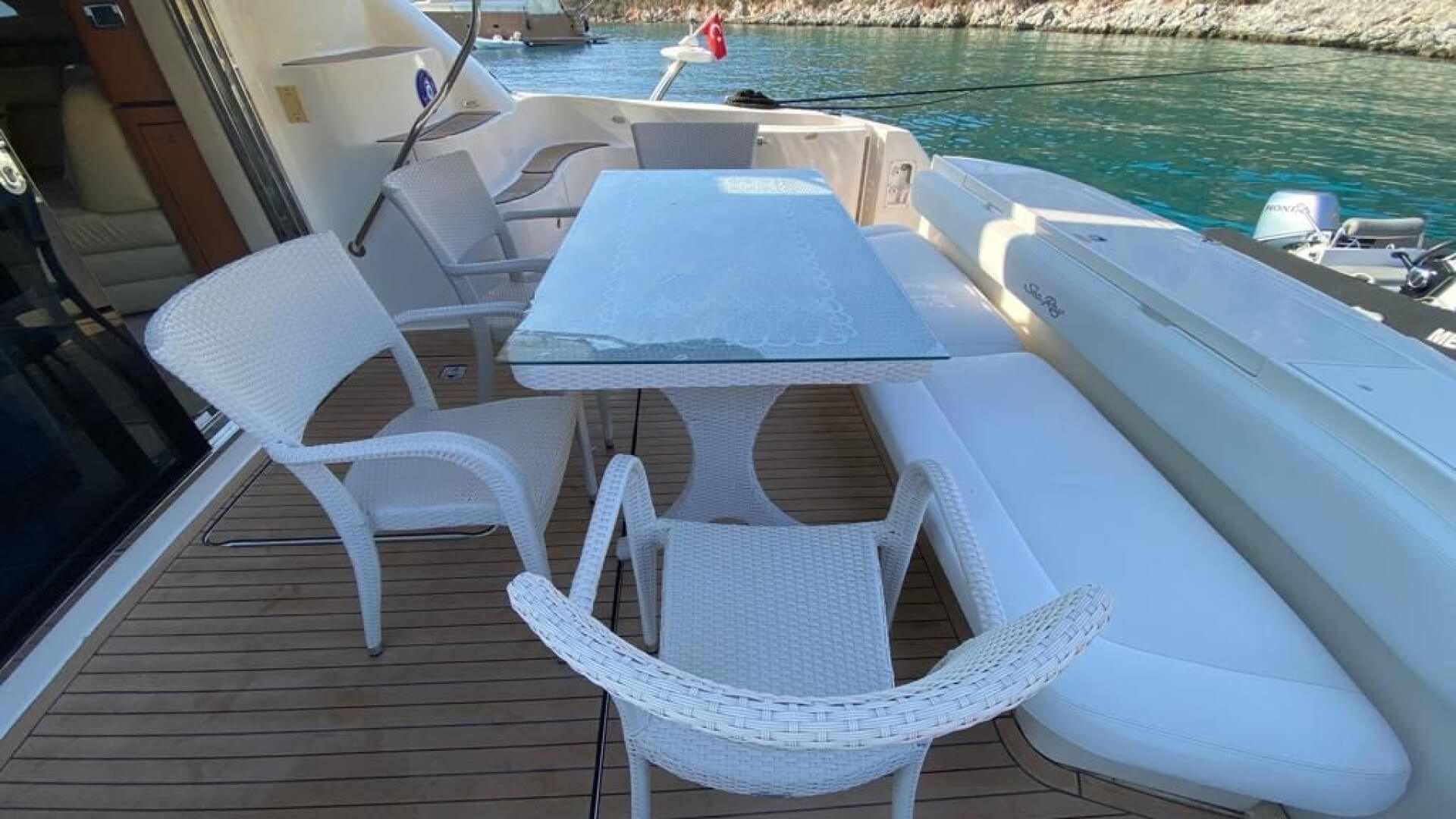 Bodrum Lux Motoryat Sea Ray 560 - 3 Kabin 18 Metre
