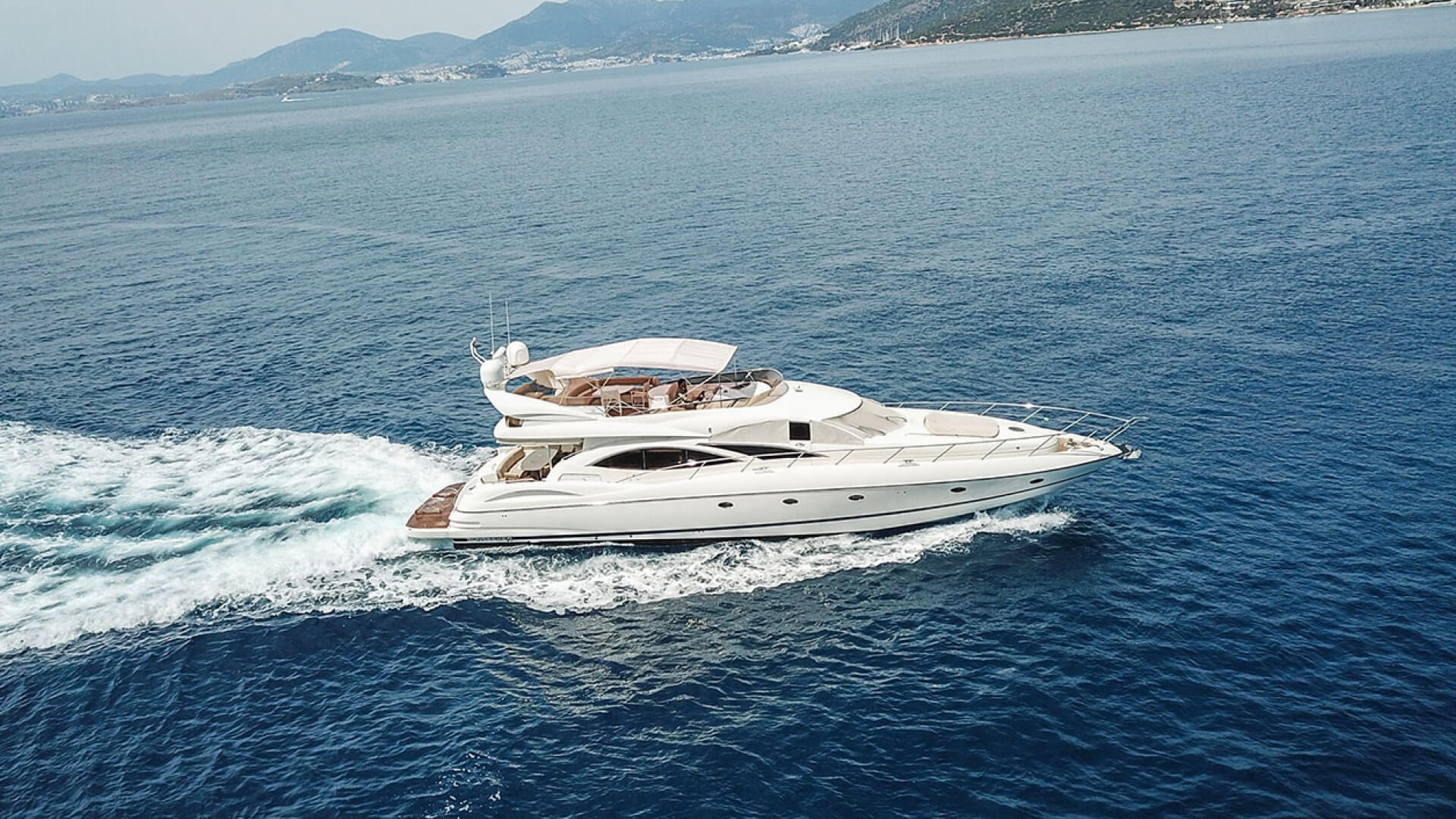 Bodrum Delux Motoryat Sunseeker Edition 75 F - 4 Kabin 25 Metre