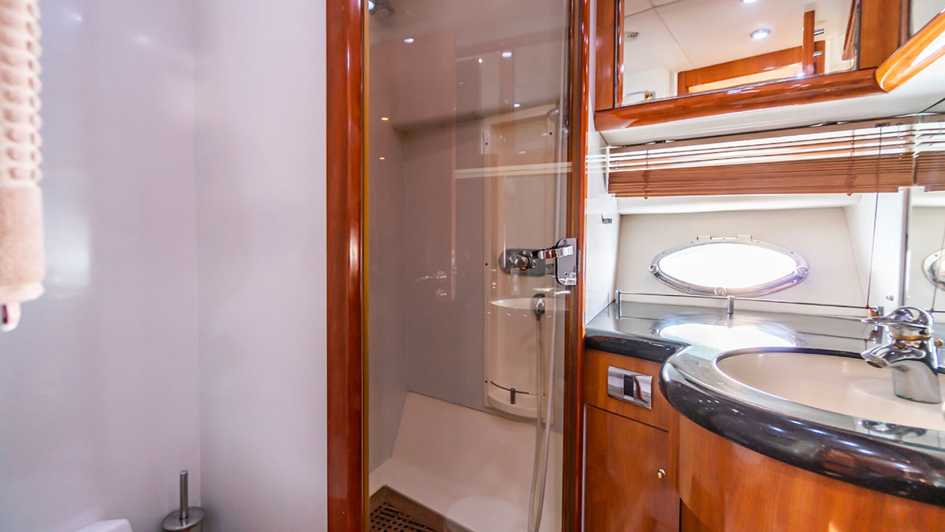 Bodrum Delux Motoryat Sunseeker Edition 75 F - 4 Kabin 25 Metre
