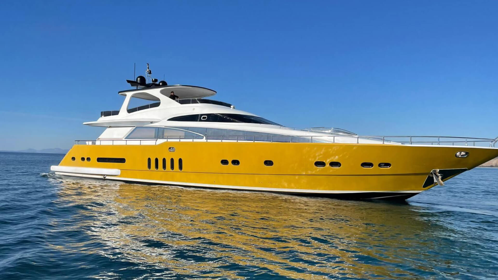 Bodrum Delux Motoryat Kiralama Özel Yapım 4 Kabin 32 Metre