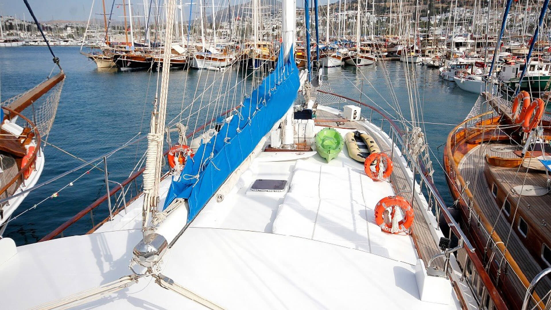 Bodrum Delux Gulet 9 Kabin 30 Metre