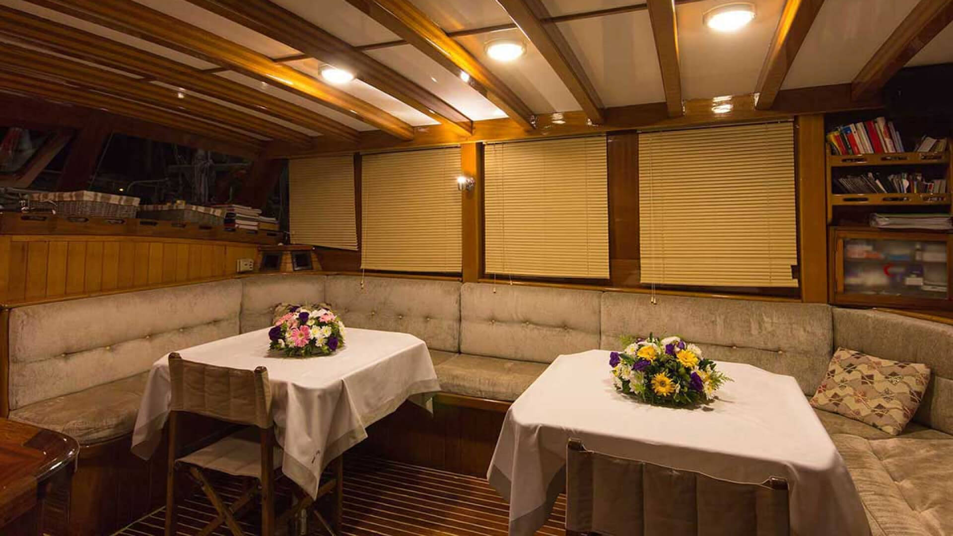 Bodrum Konaklamalı Tekne Tatili Delux Gulet  6 Kabin 28 Metre