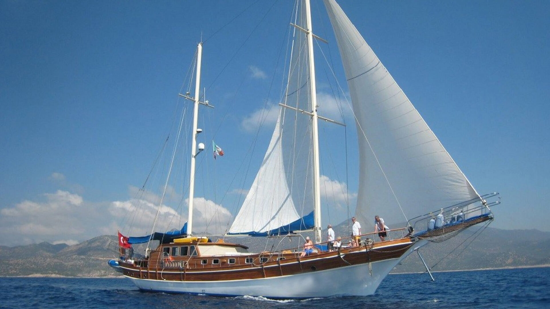 Bodrum Delux Gulet ile Mavi Tur 5 Kabin 25 Metre
