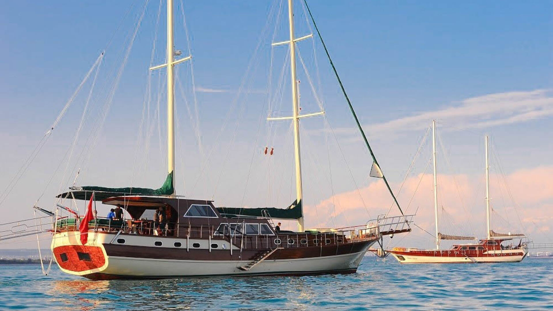 Mavi Tur Tekne Tatili lux Gulet 8 Kabin 27 Metre