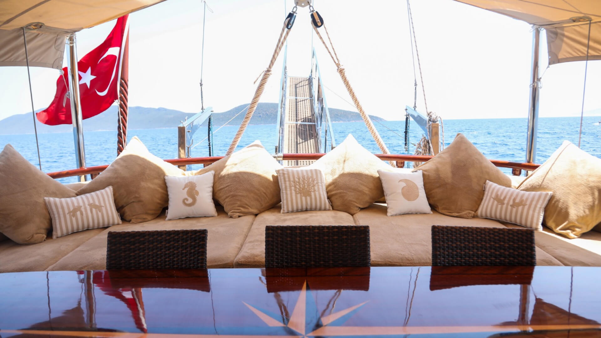 Bodrum Mavi Tur Delux Gulet 7 Kabin 25 Metre