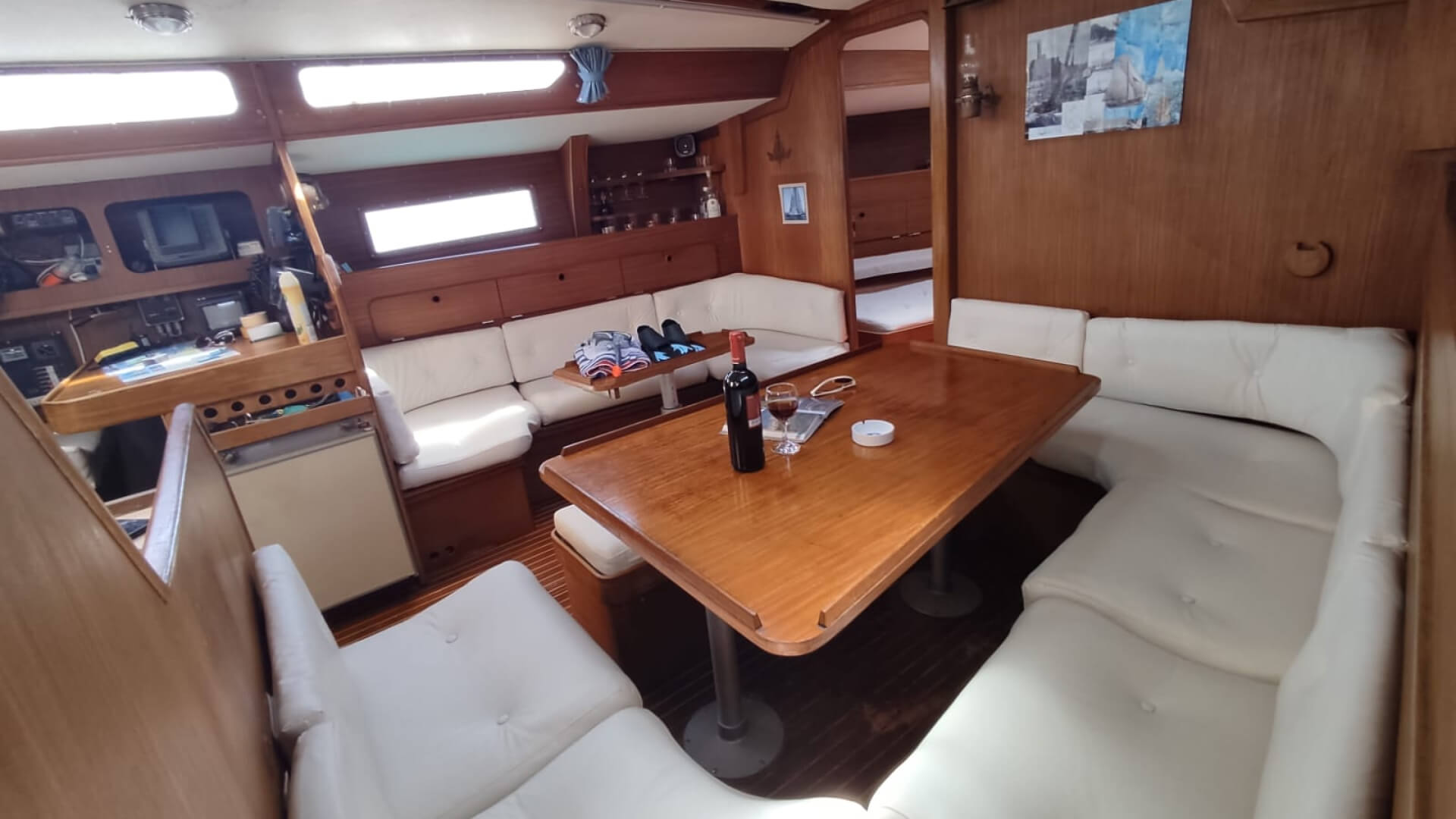 Gibsea 126 Kiralık Yelkenli ile Denizin Keyfini Çıkarın!