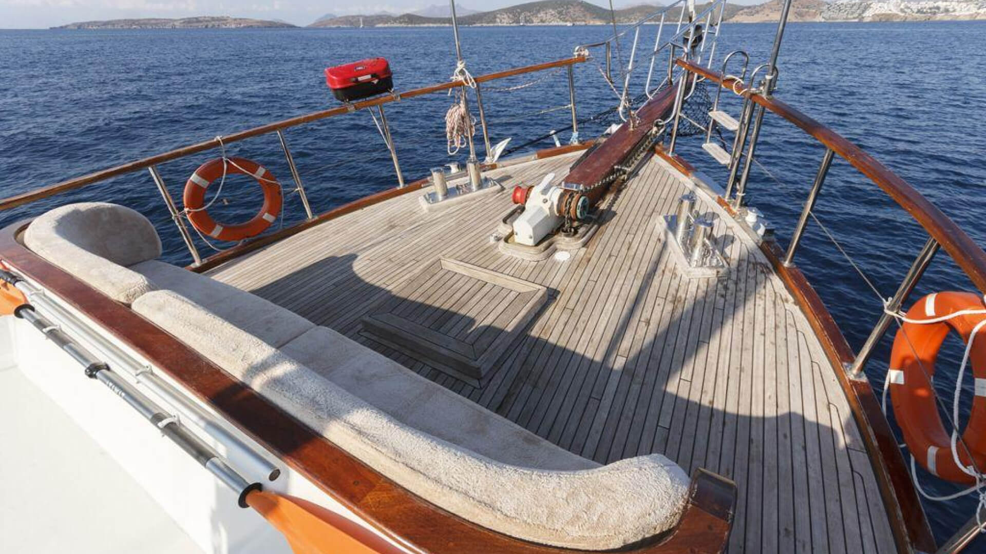Bodrum Mavi Yolculuk Tekne Tatili 4 Kabin 18 Metre