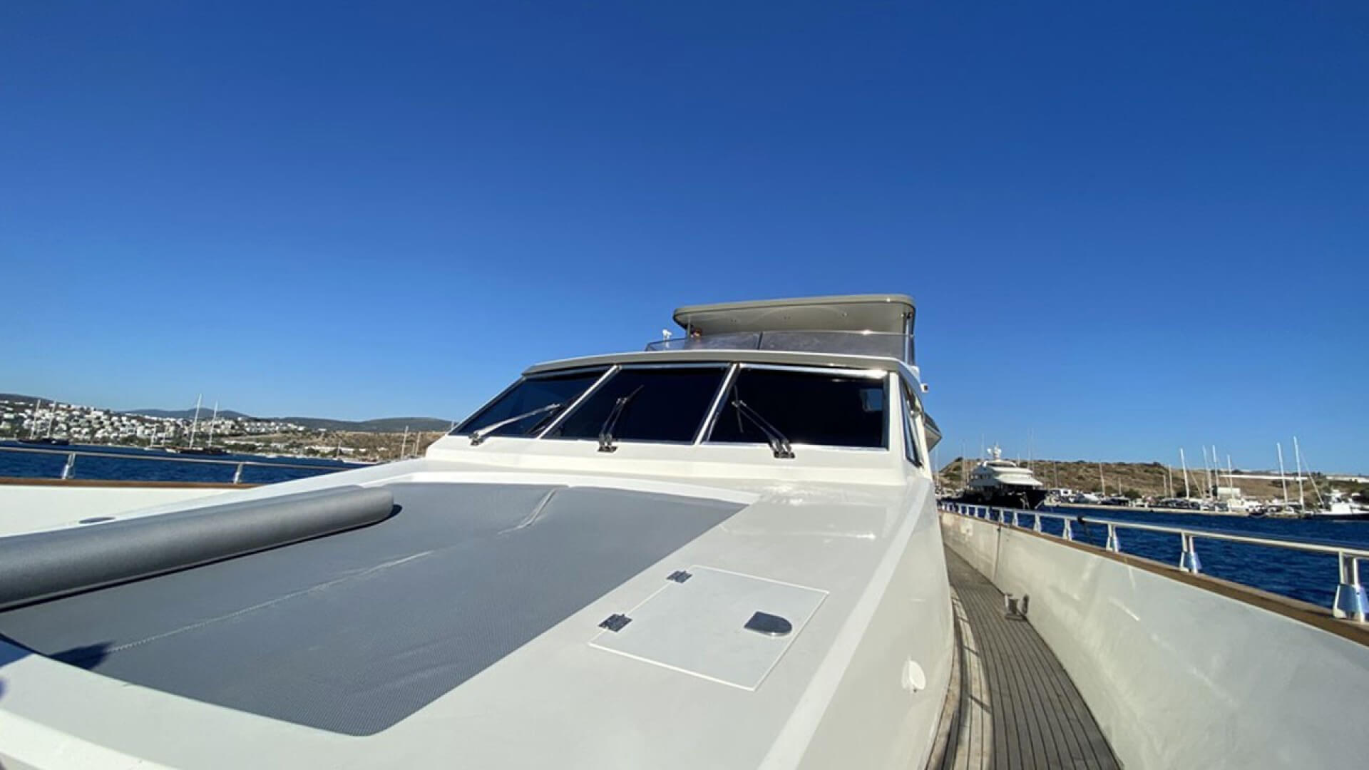 Delux Motoryat Turu 4 Kabin  26 Metre