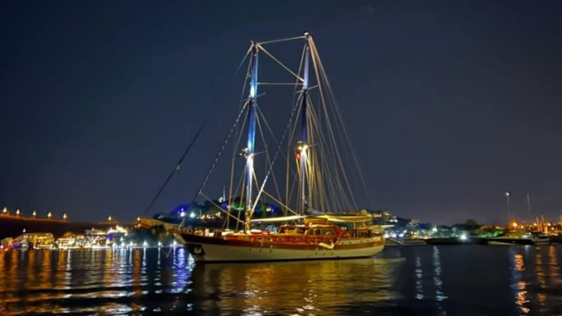 Delux Gulet Tekne Turu 5 Kabin 30 Metre