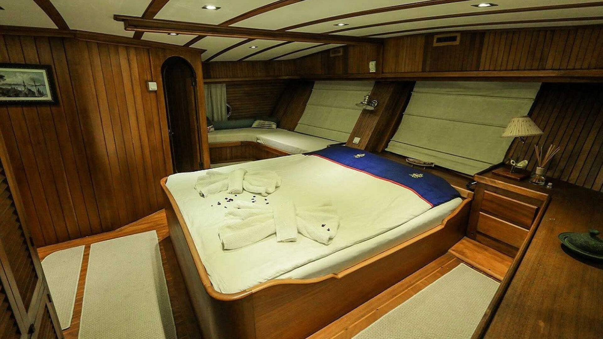 Lux Gulet kiralama 5 Kabin 28 Metre