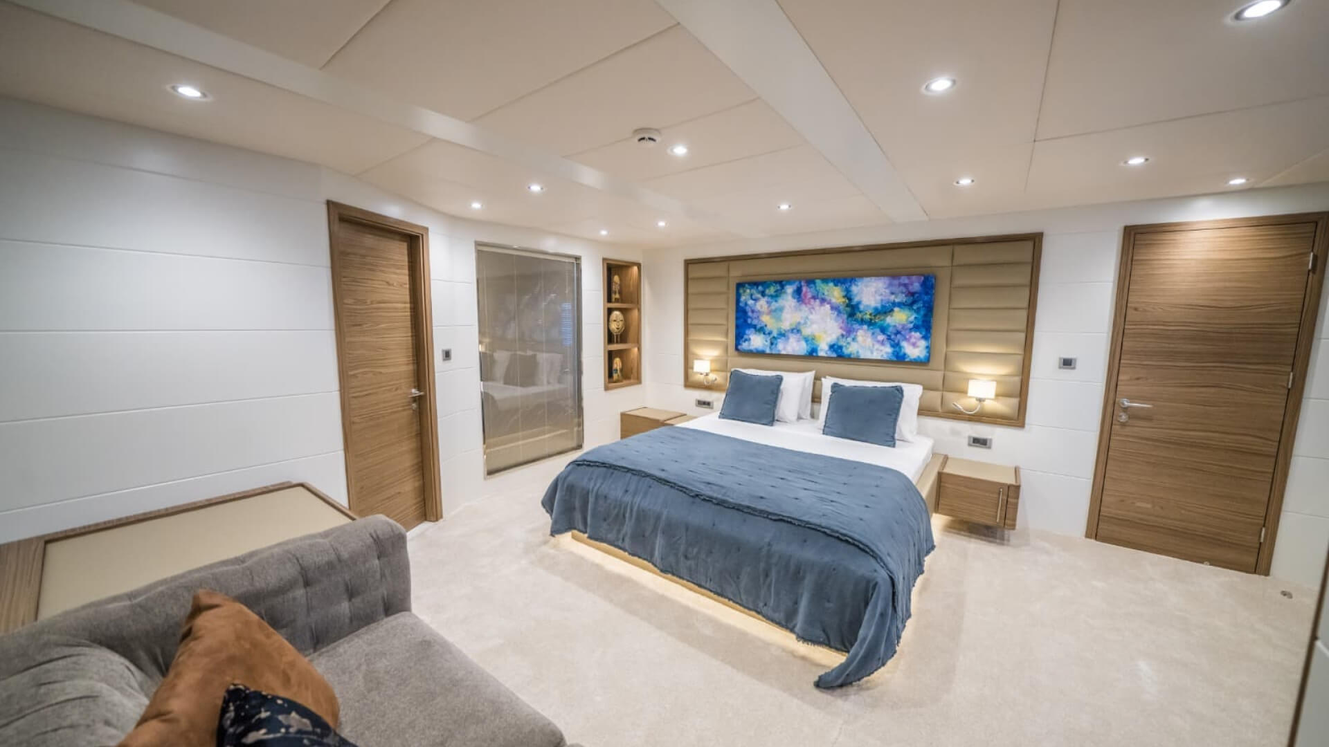 Exclusive Süperyat Kiralama 6 kabin 42 Metre 