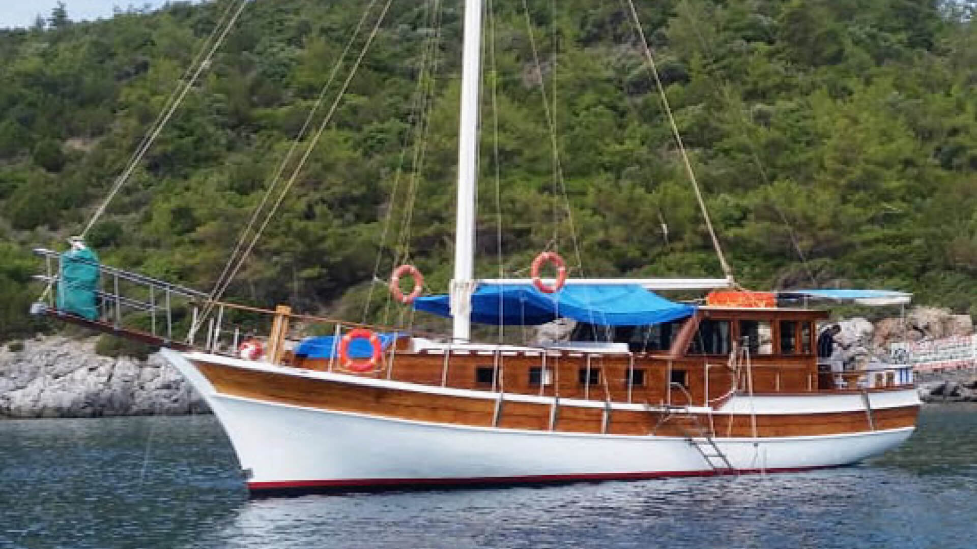 Bodrum Gulet Kiralama 3 Kabin 15 Metre
