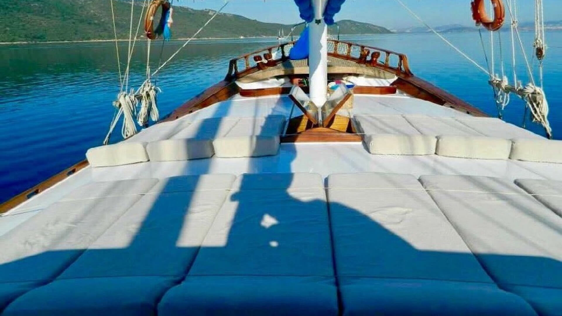 Bodrum Gulet Tekne Kiralama 6 Kabin 23 Metre