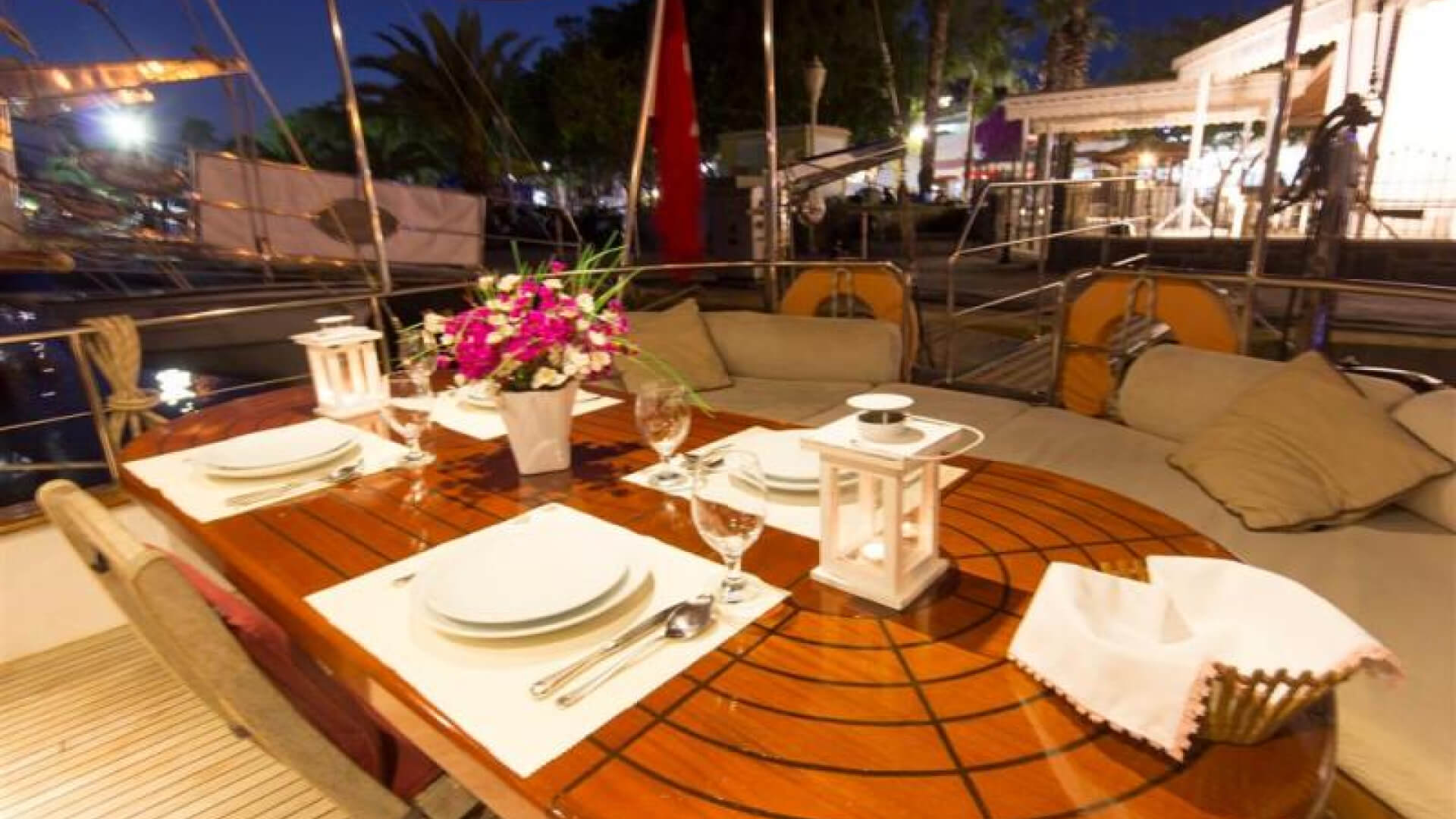 Gulet Kiralama Bodrum 3 Kabin 17 Metre