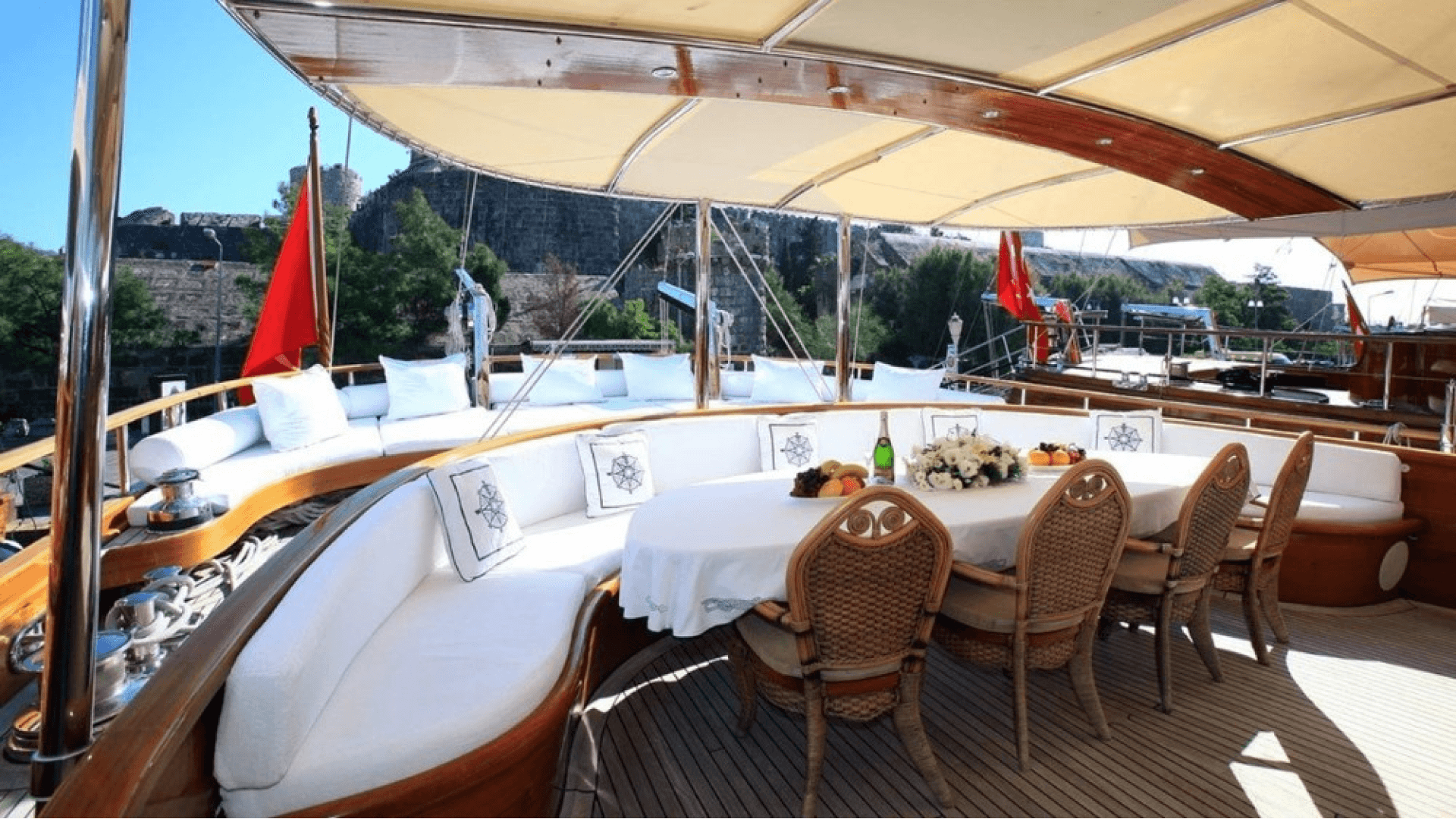 Bodrum Gulet Kiralama 6 Kabin 40 Metre