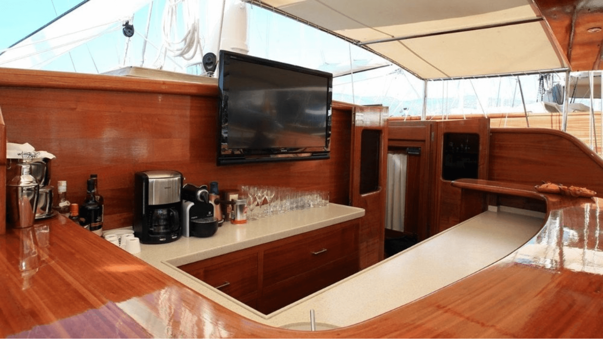 Bodrum Gulet Kiralama 6 Kabin 40 Metre