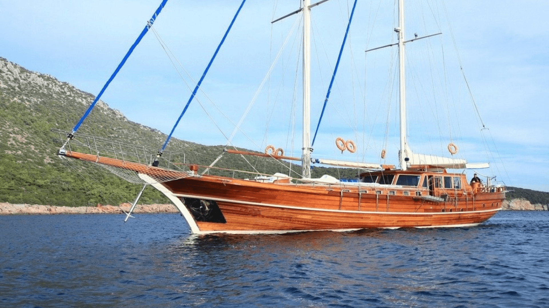 Bodrum Gulet Kiralama 8 Kabin 28 Metre