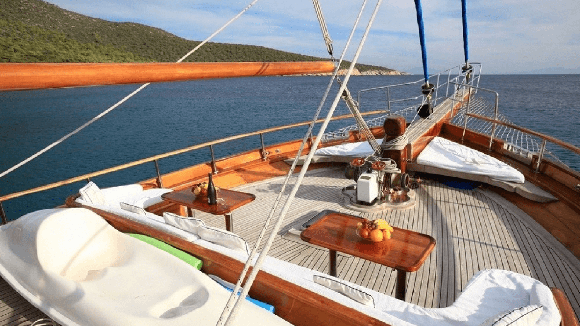 Bodrum Gulet Kiralama 8 Kabin 28 Metre