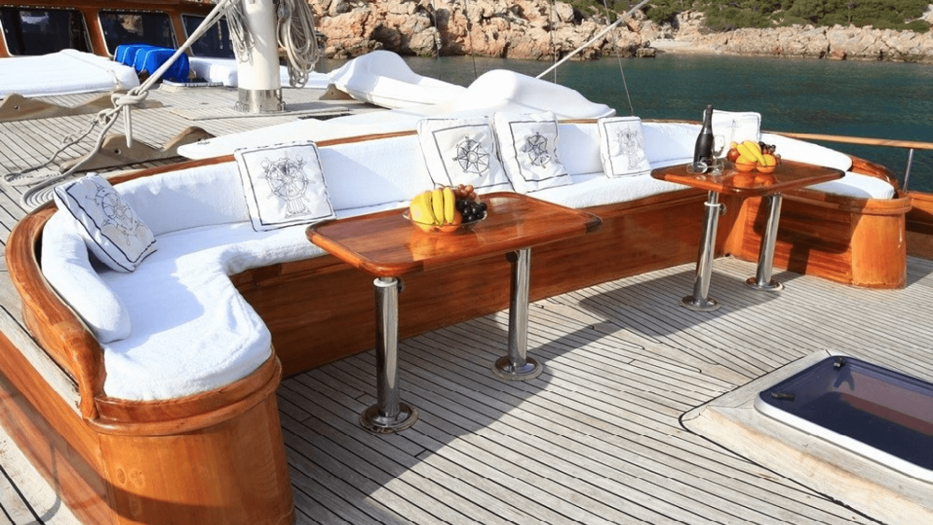 Bodrum Gulet Kiralama 8 Kabin 28 Metre