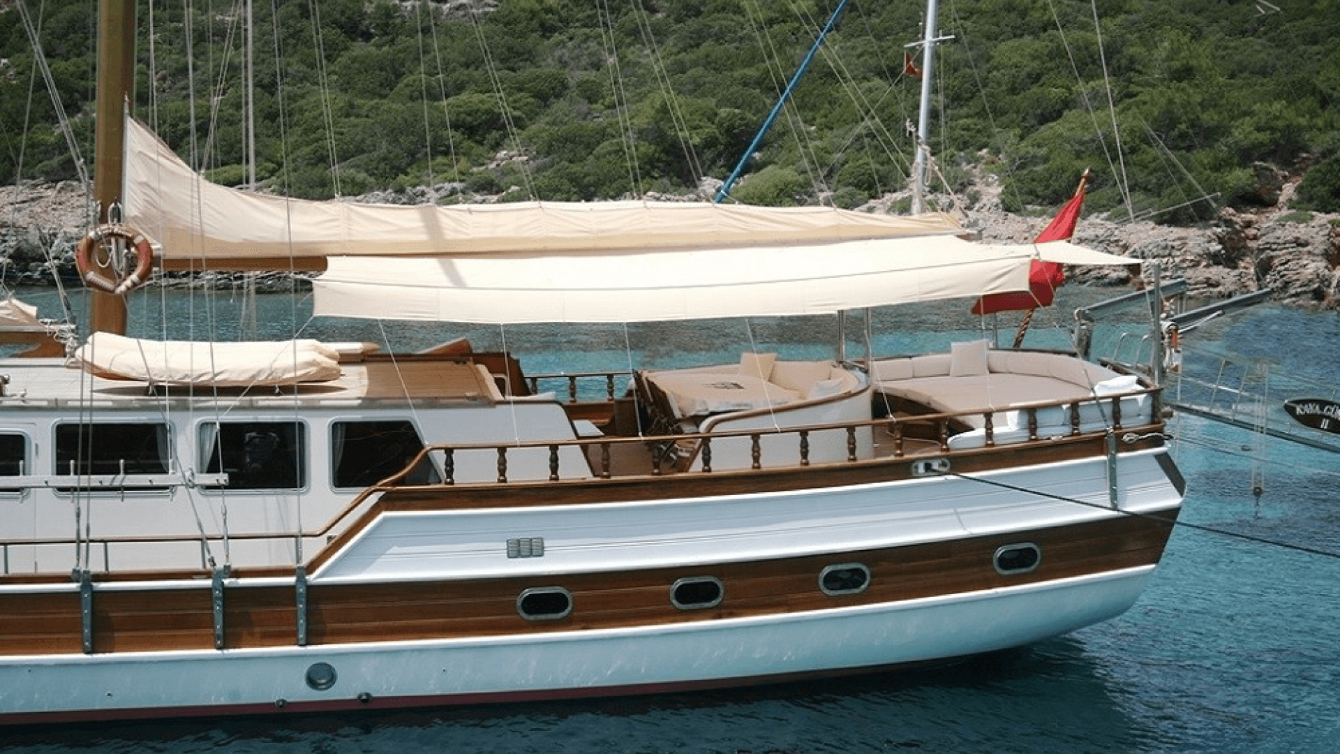 Bodrum Gulet Kiralama 6 Kabin 30 Metre