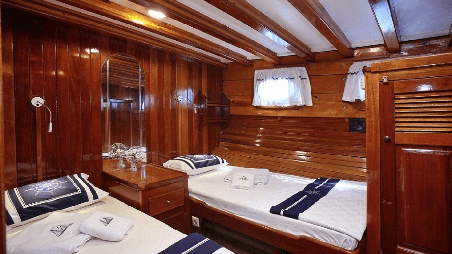 Bodrum Gulet Kiralama 7 Kabin 25 Metre