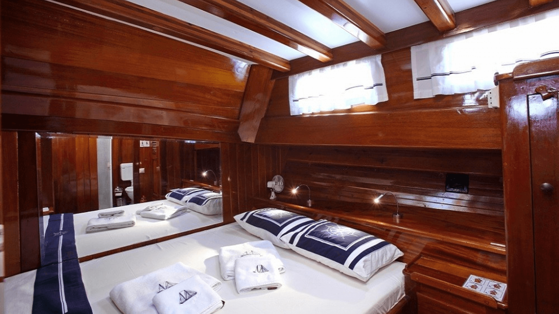 Bodrum Gulet Kiralama 7 Kabin 25 Metre