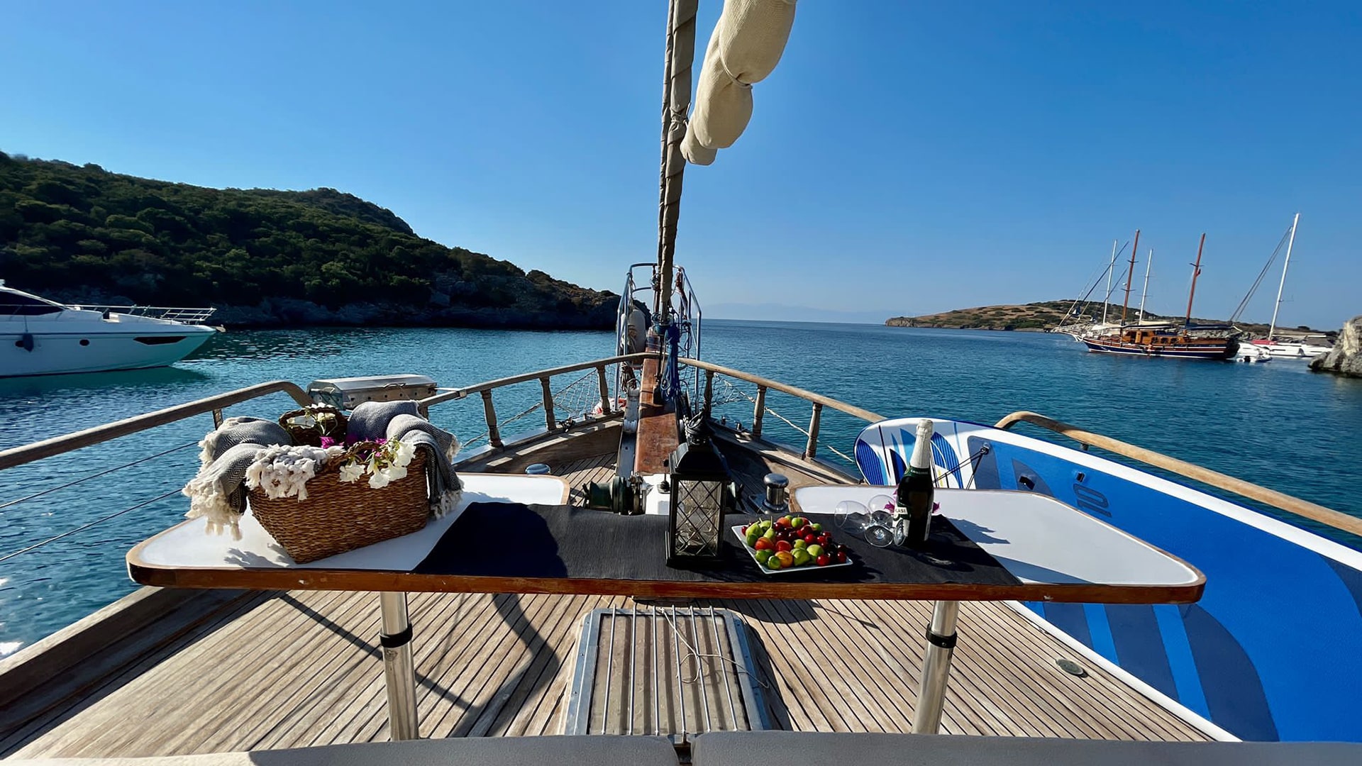 Bodrum Gulet Tekne Kiralama 3 Kabin 18 Metre