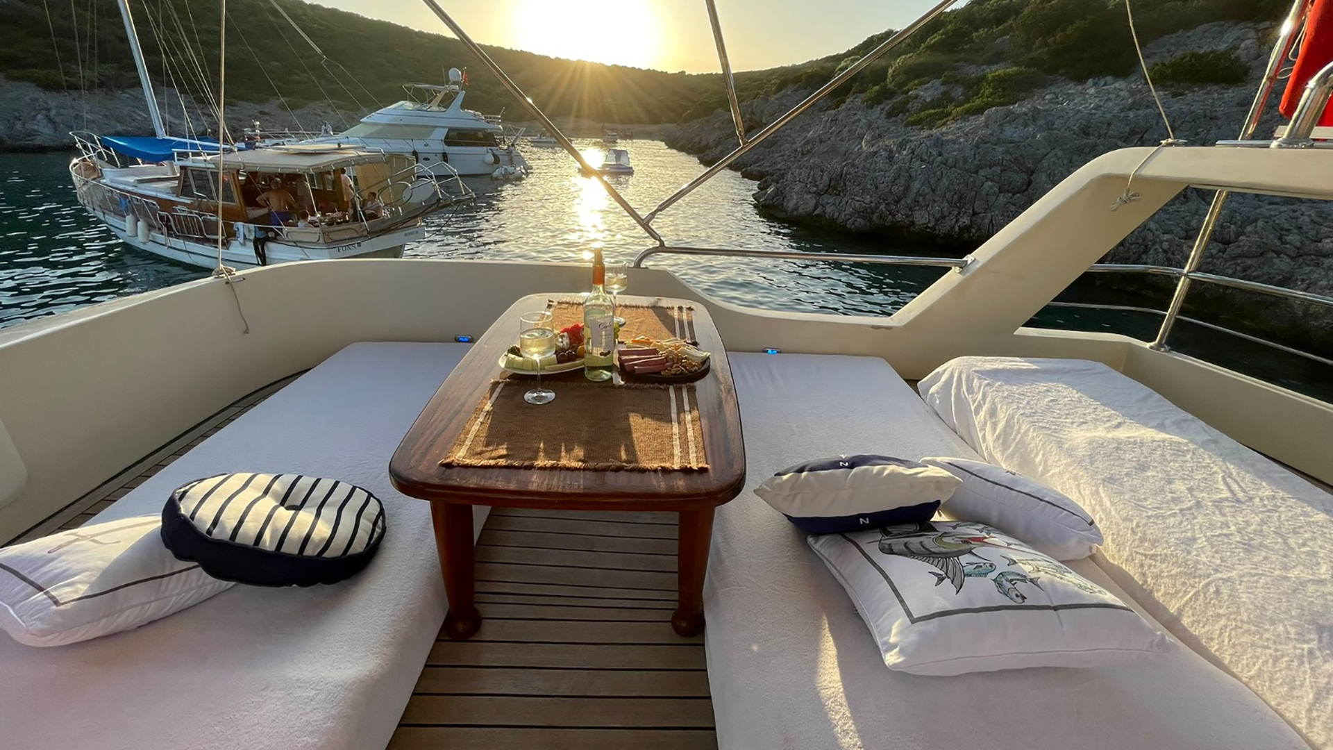 Bodrum Gulet Tekne Kiralama 2 Kabin 16,5 Metre 2012 Model