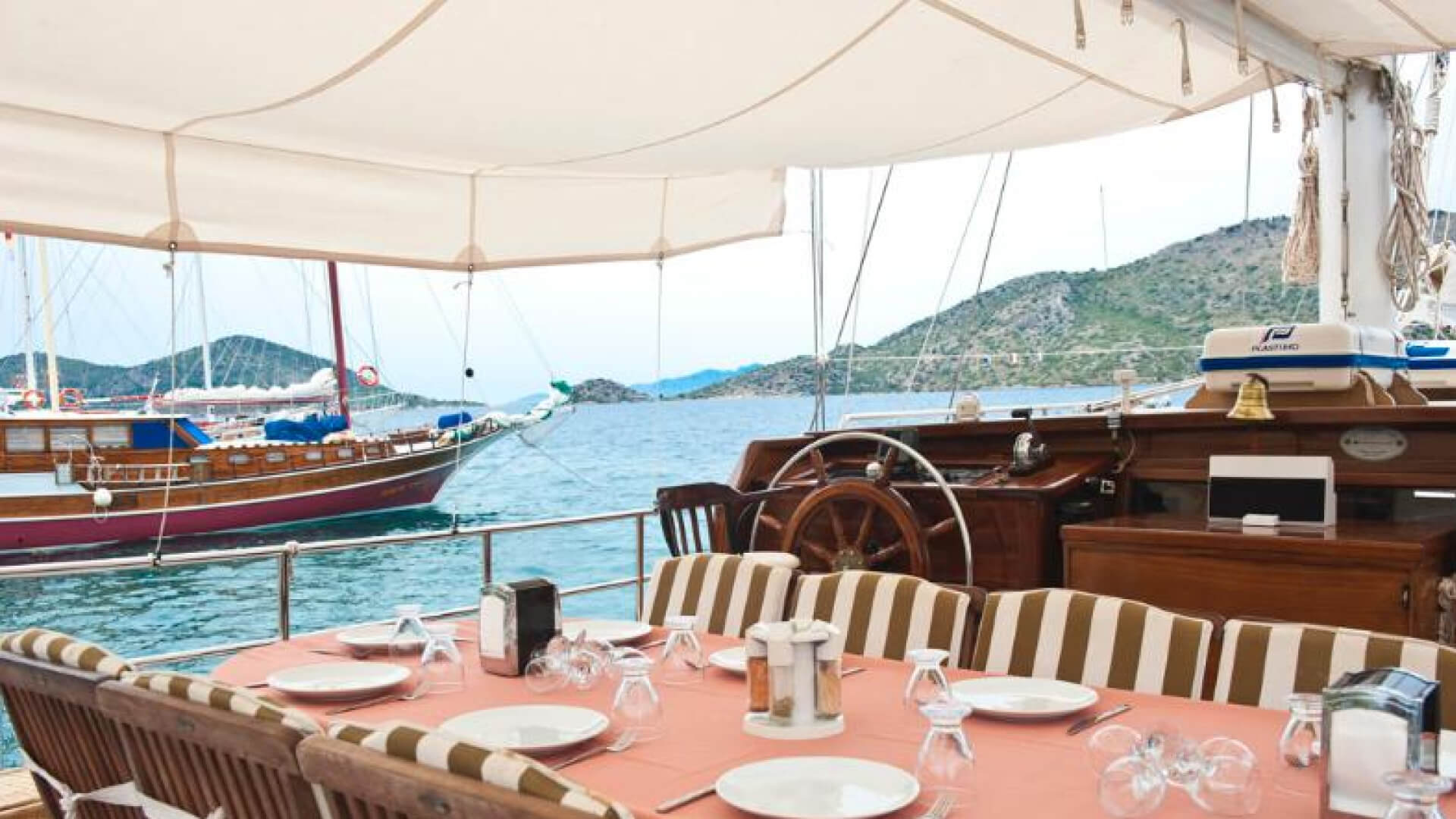 Bozburun Lux Gulet 5 Kabin 23 Metre