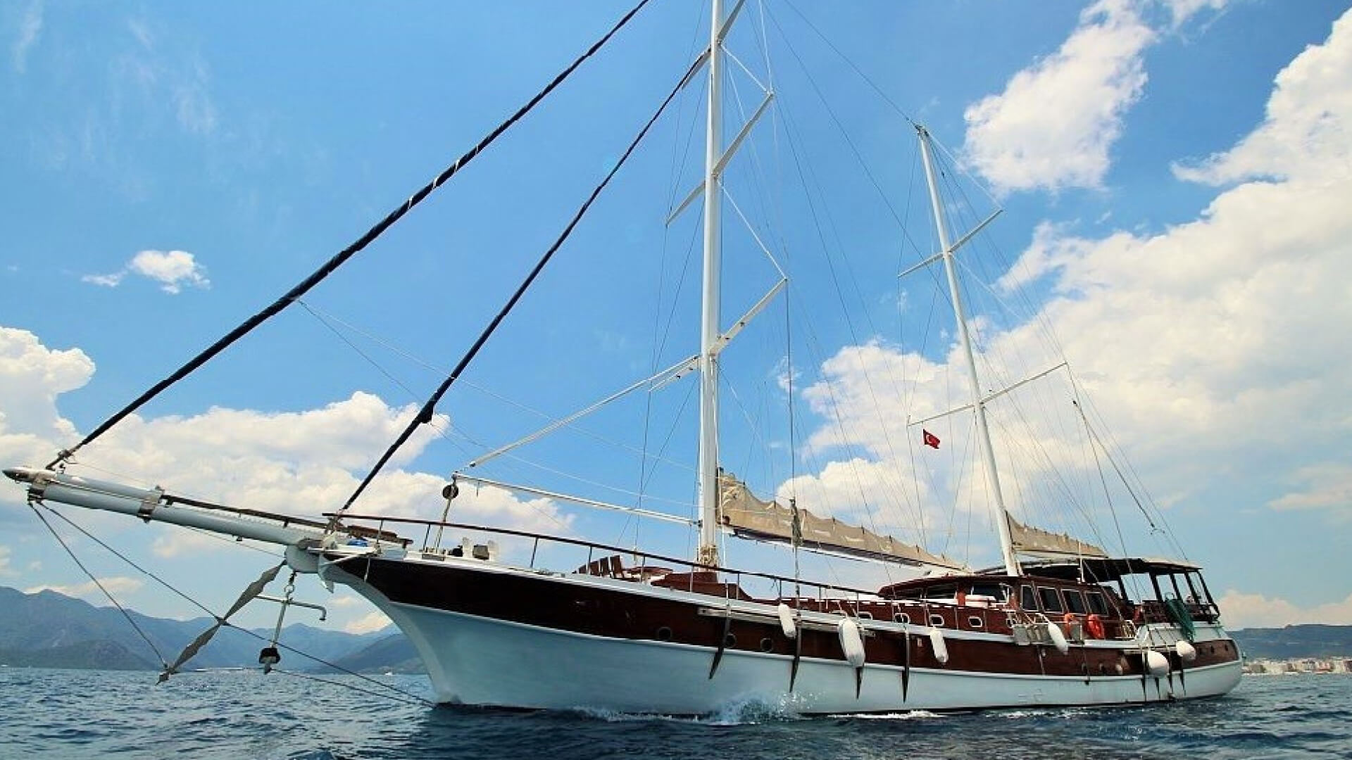 Bozburun Lux Gulet 9 Kabin 32 Metre