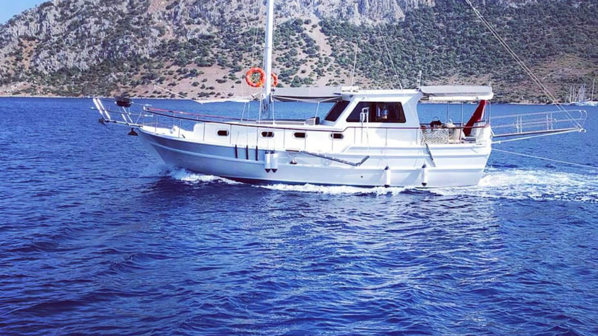 Bozburun Standart Konaklamalı Gulet  2 Kişi 13 Metre