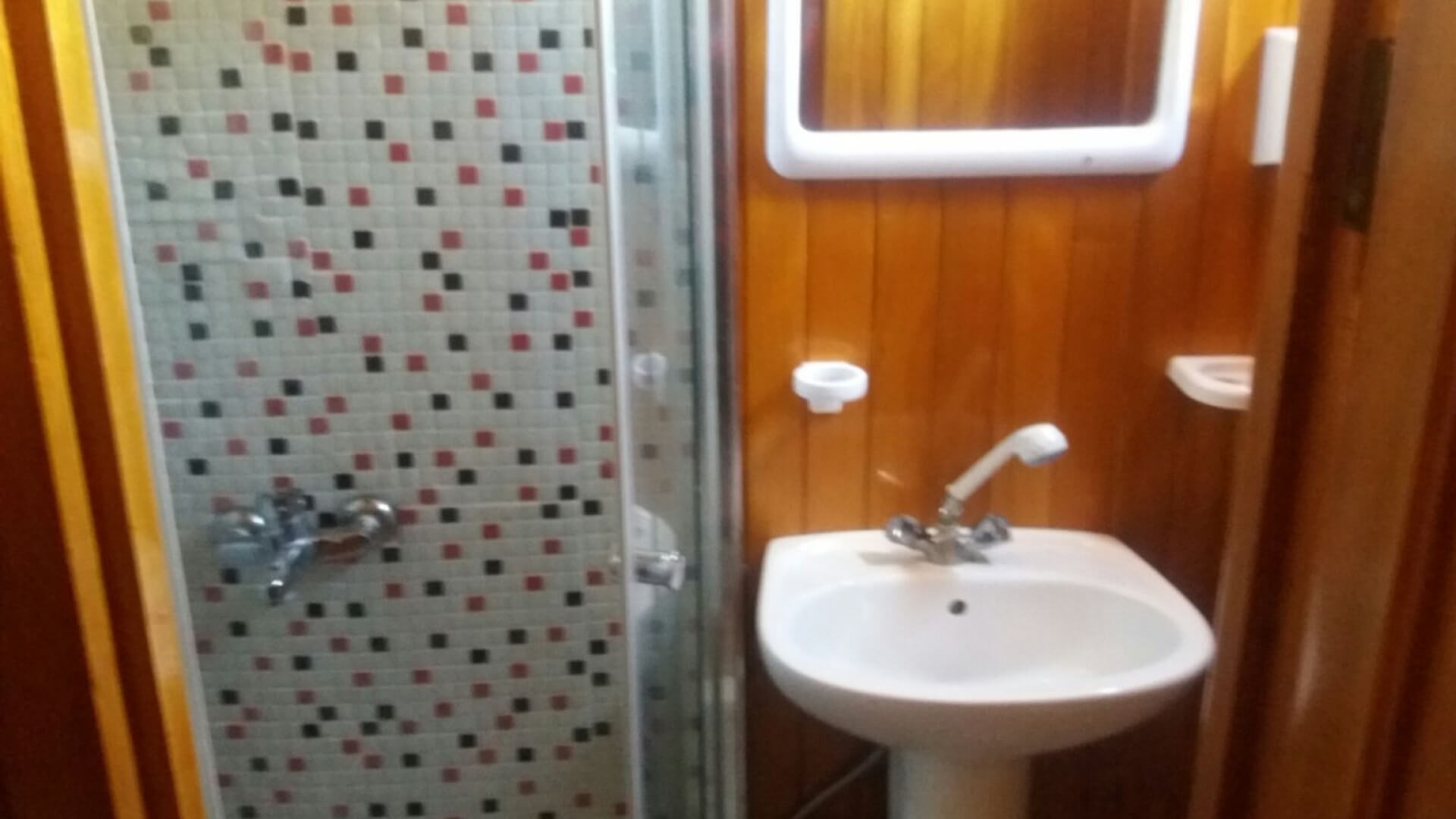 Bozburun Kiralık Standart Konaklamalı Gulet 12 Kişi 24 Metre