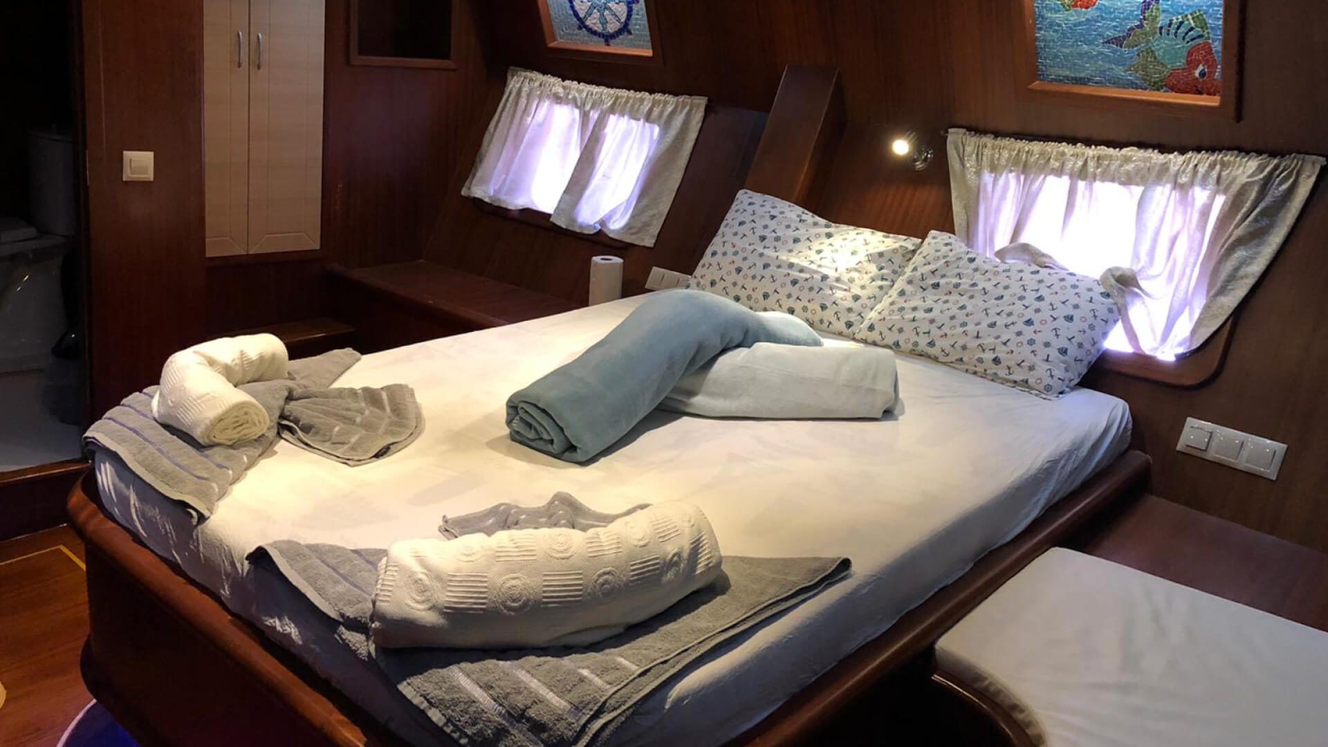 Bozburun Kiralık Konaklamalı Lux Gulet 12 Kişi 25 Metre