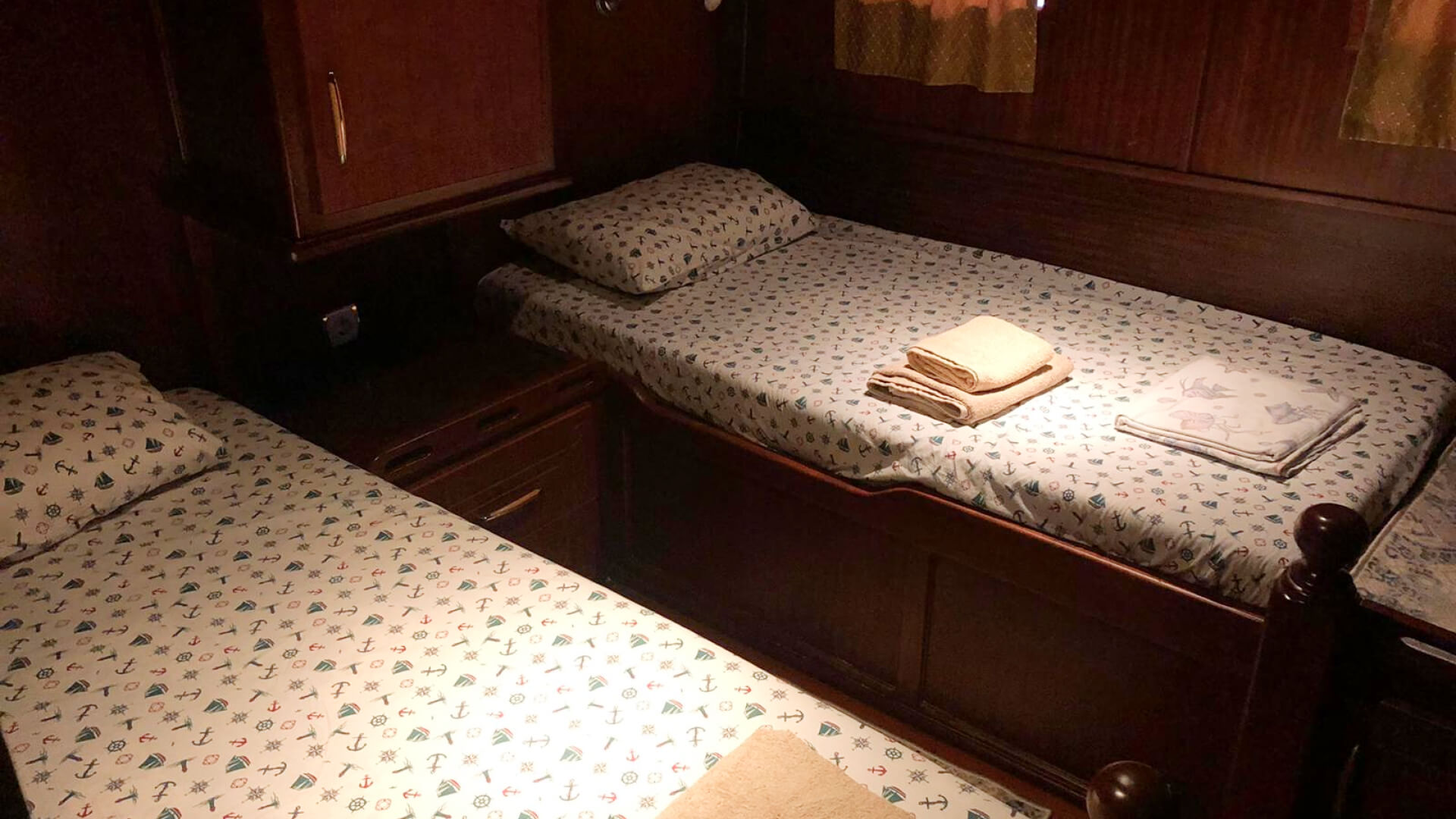 Bozburun Kiralık Standart Gulet  27 Metre