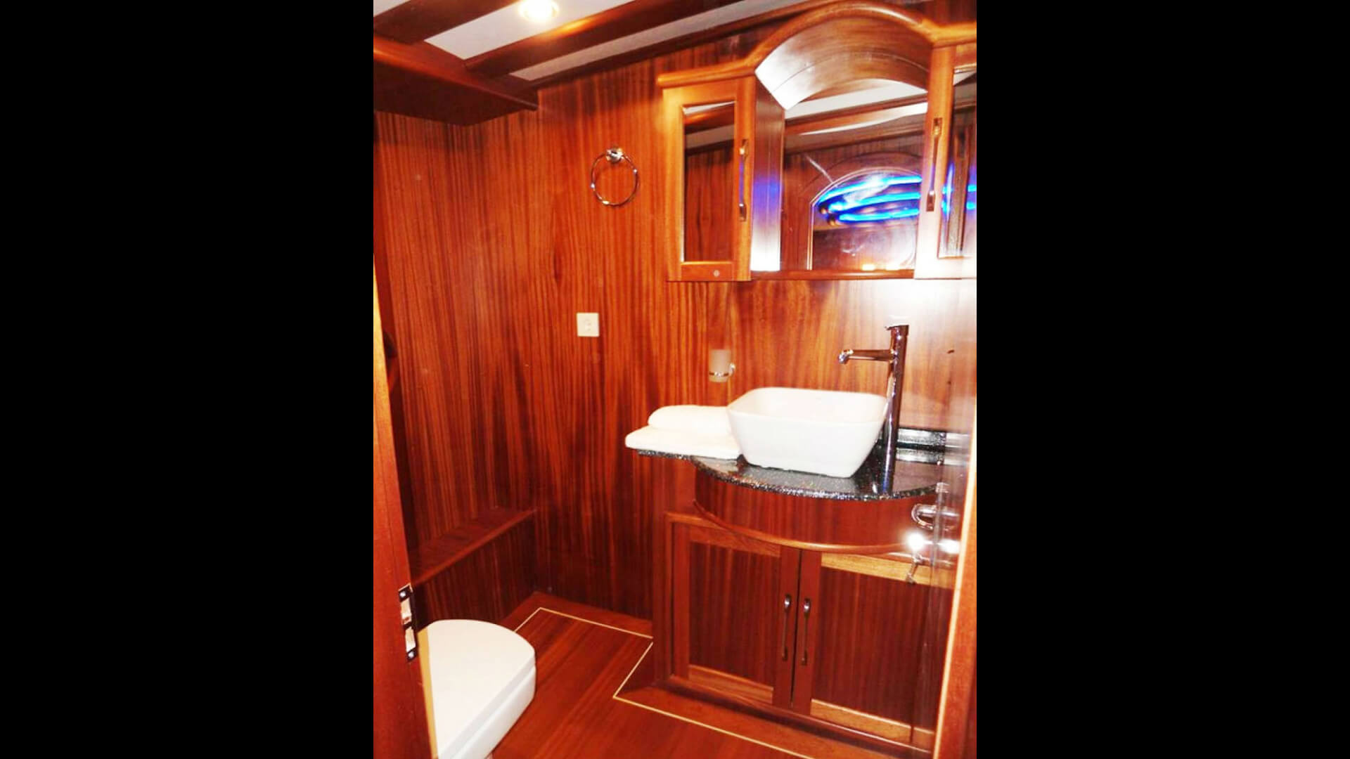 Bozburun Kiralık Lux Gulet Ketch 6 Kabin 31 Metre 