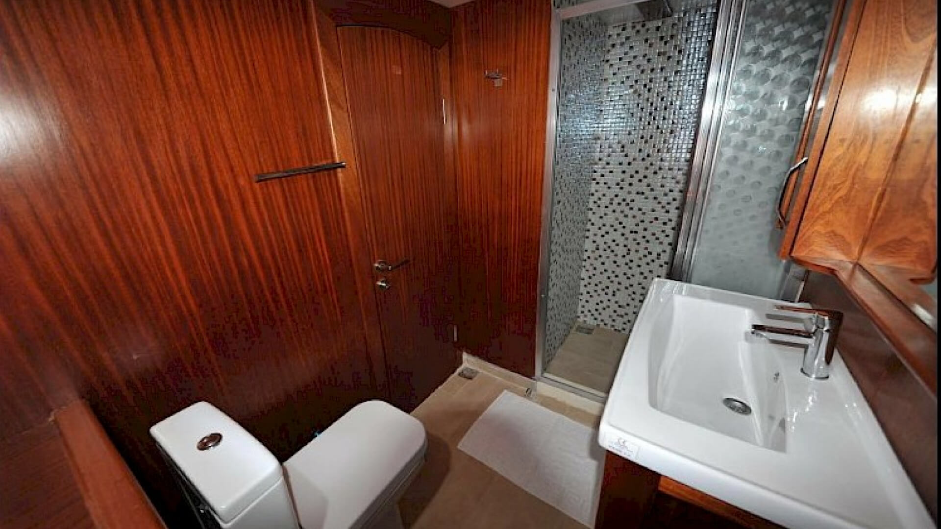 Mavi Yolculuk Tekne Tatili Lux 6 Kabin 30 Metre