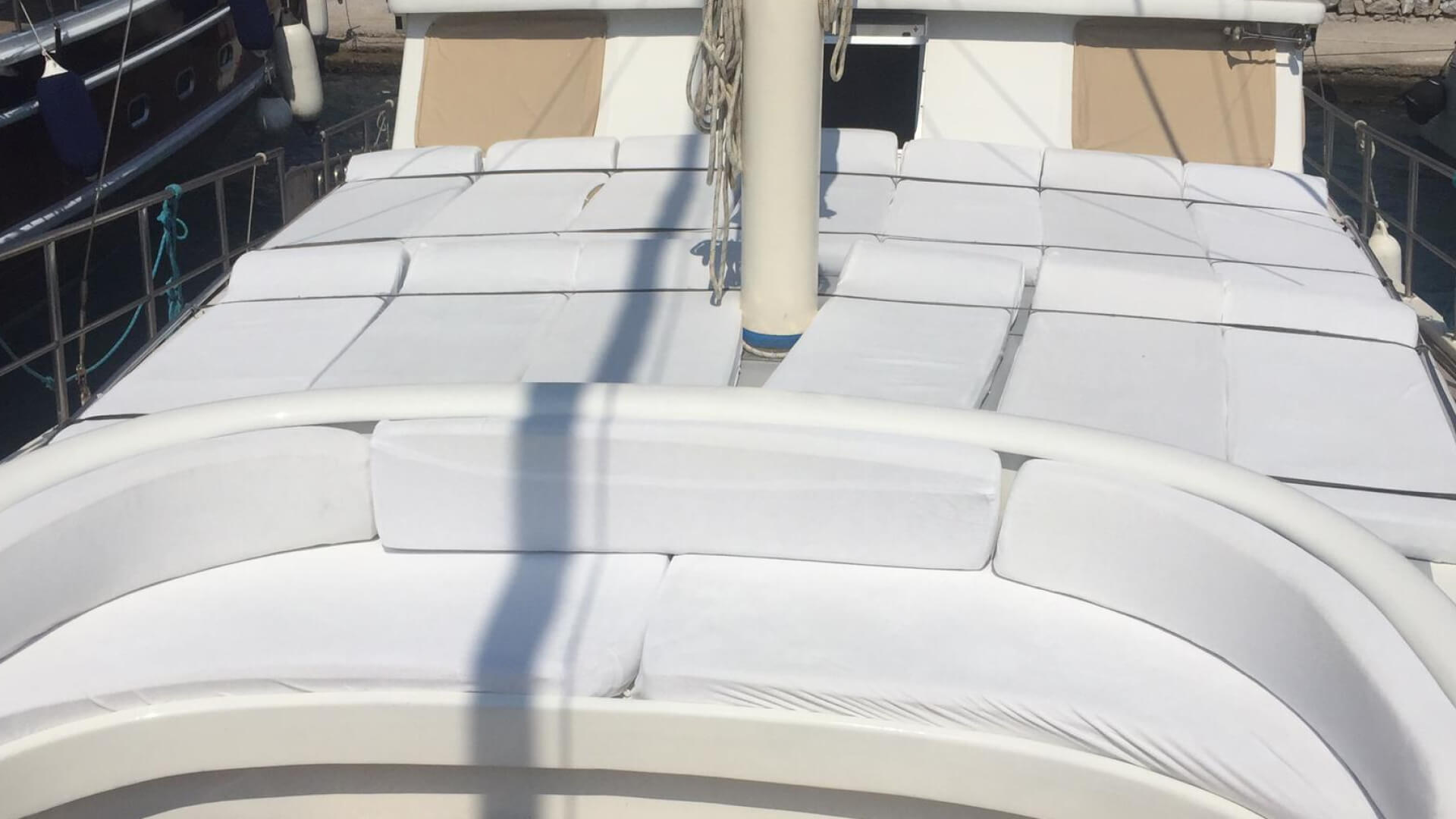 Tekne Tatili Mavi Yolculuk Lux Gulet 6 Kabin 24 Metre