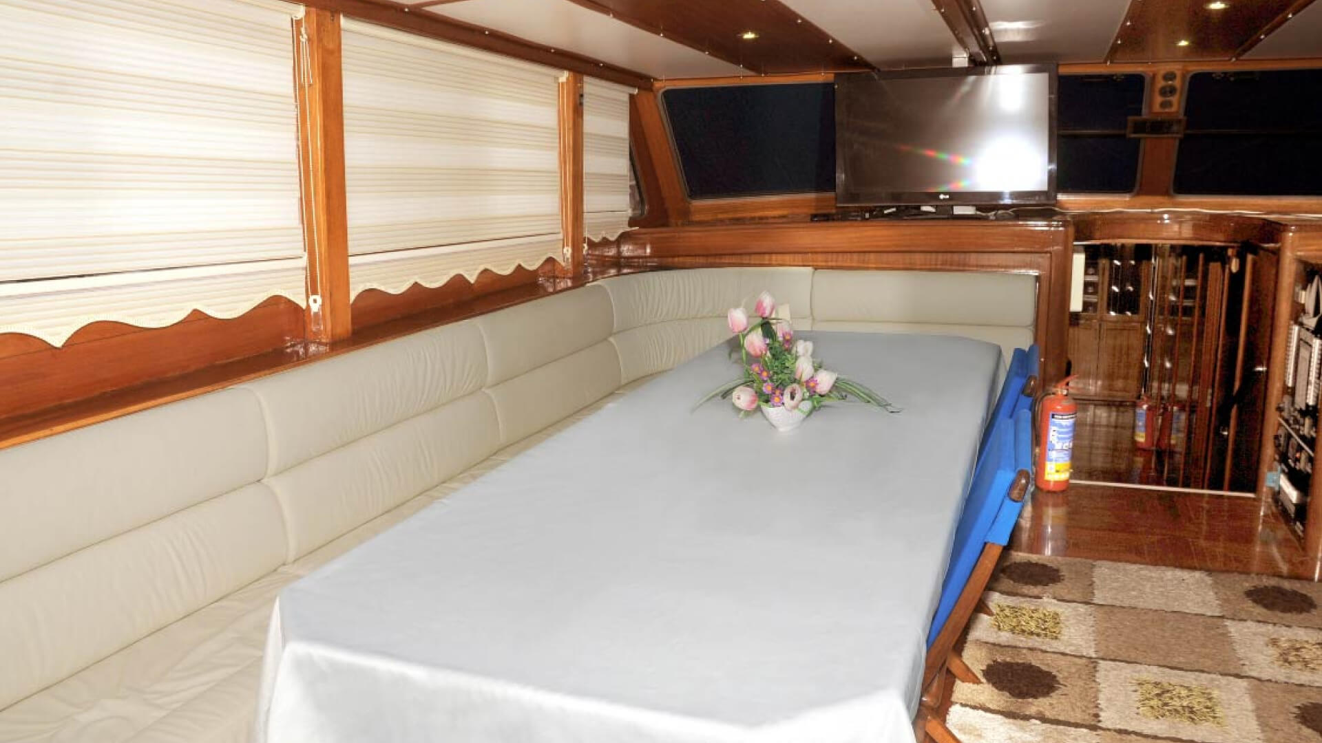 Mavi Yolculuk Turu Özel Kiralık 8 Kabin Lux Gulet 28 Metre