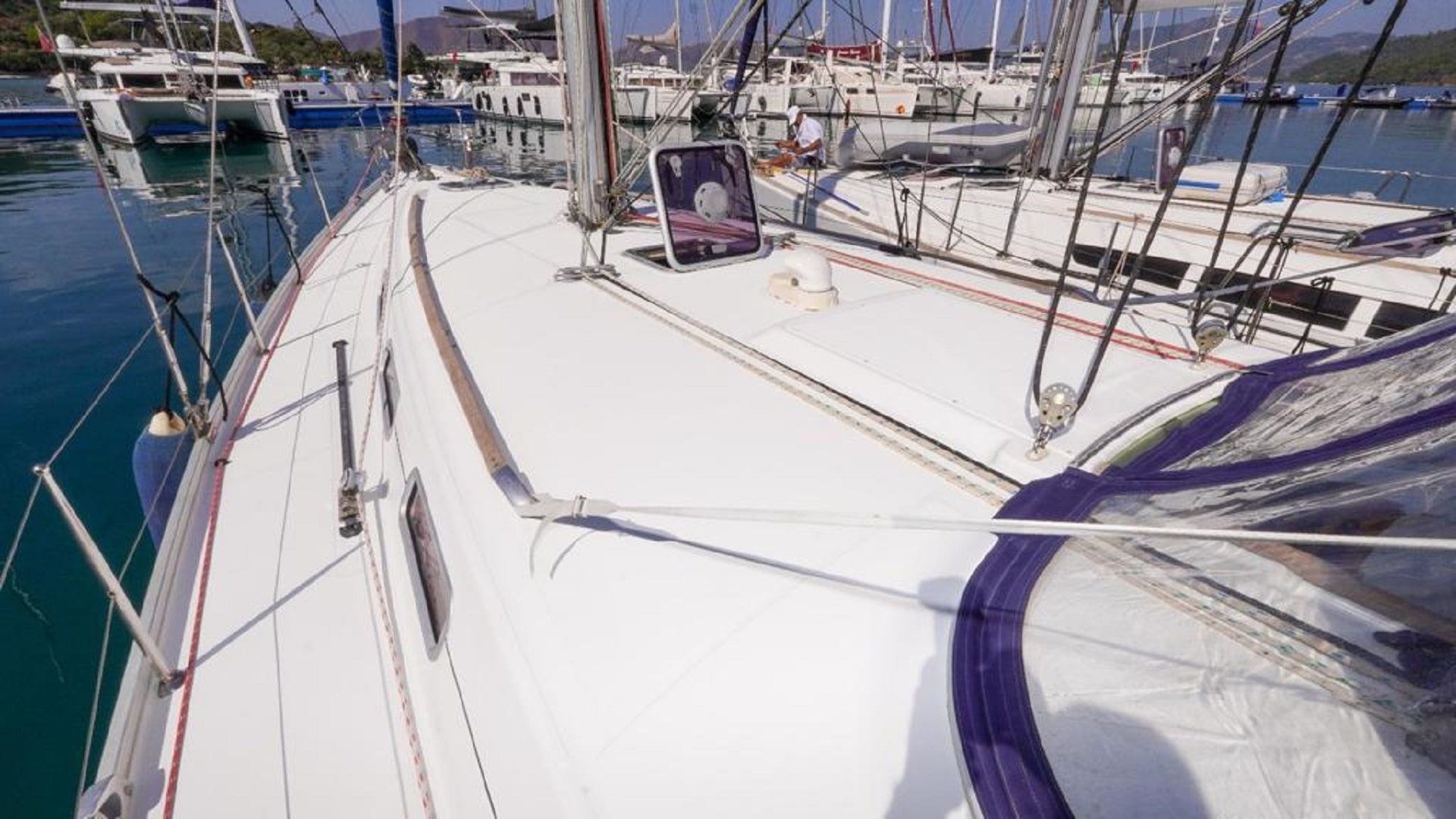 Kiralık Beneteau Cyclades 43.4 Yelkenli 2007 Model 14 Metre