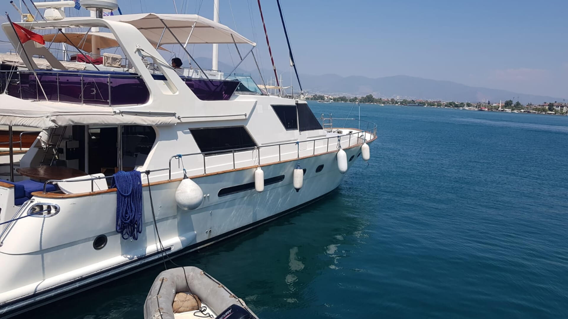 Fethiye Delux Motoryat Özel Yapım 3 Kabin 22 Metre