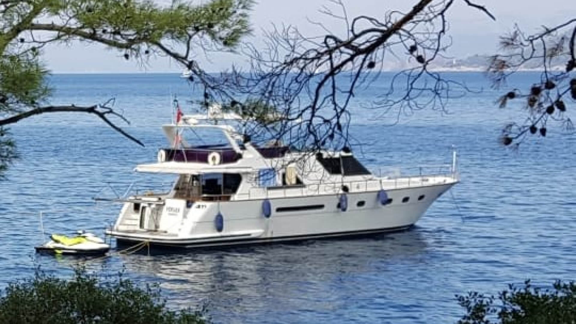 Fethiye Delux Motoryat Özel Yapım 3 Kabin 22 Metre