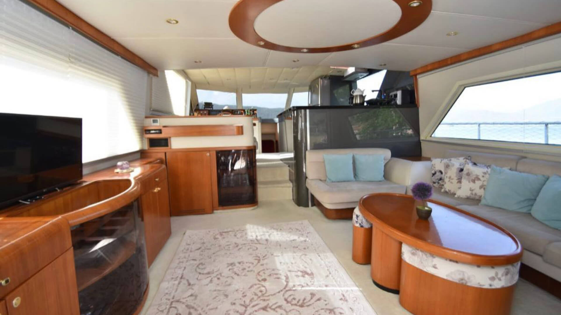 Fethiye Delux Motoryat Özel Yapım 3 Kabin 22 Metre