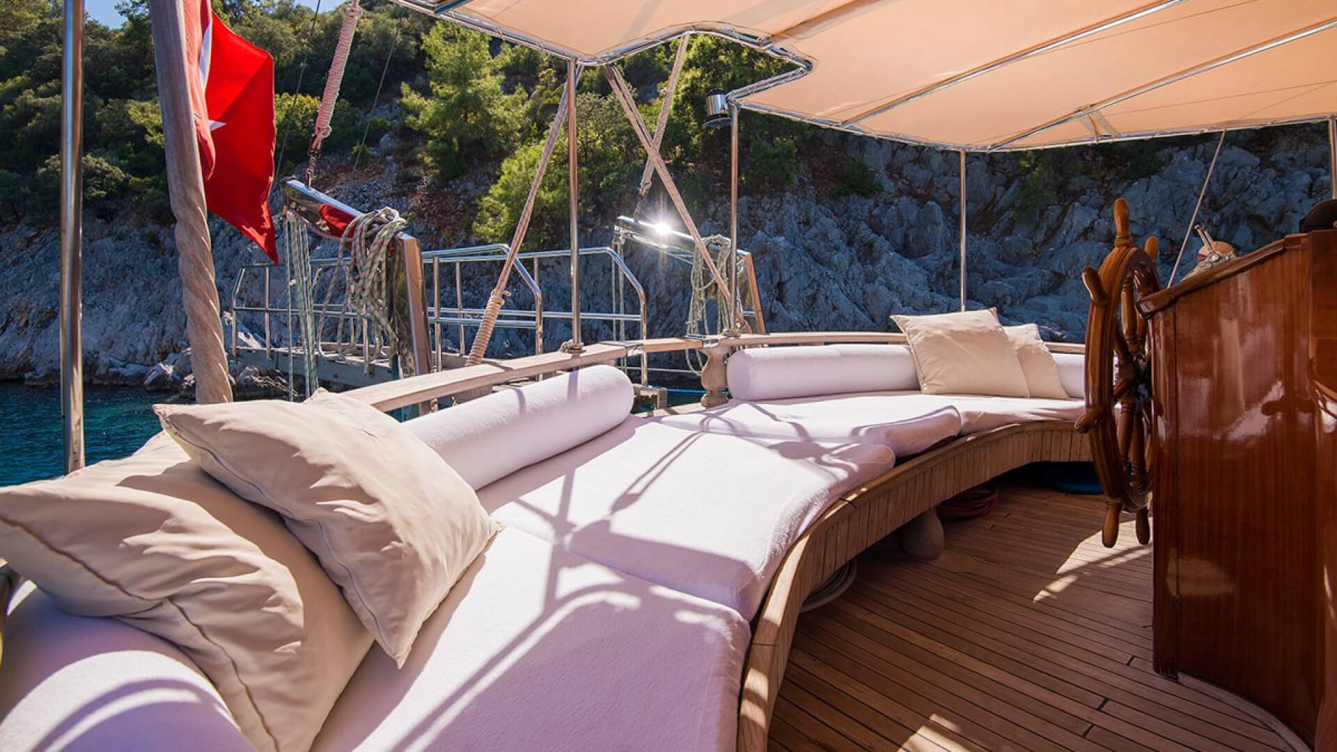 Fethiye Delux Gulet 8 Kabin 34 Metre