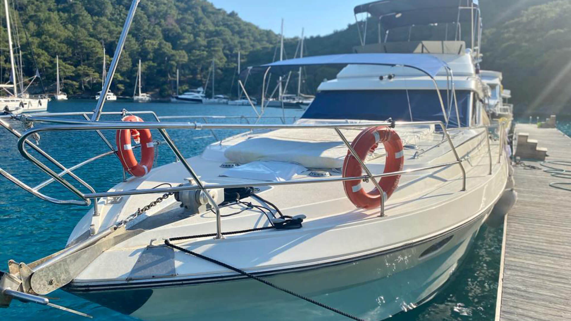 Fethiye Delux Motoryat Prencess 45 2 Kabin 14 Metre