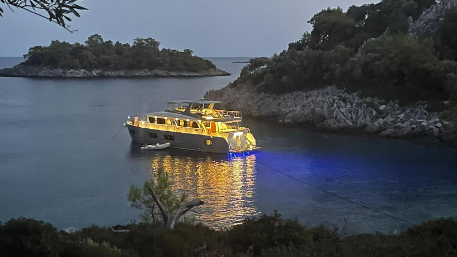 Fethiye Delux Trawler 4 Kabin 24 Metre